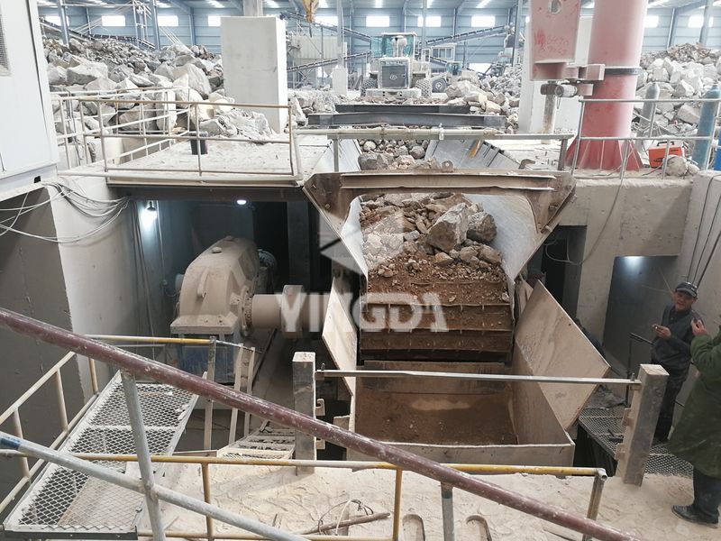 2017年(nián)9月(yuè)1日(rì)  山(shān)西(xī)太原客戶  闆式給料機(jī)